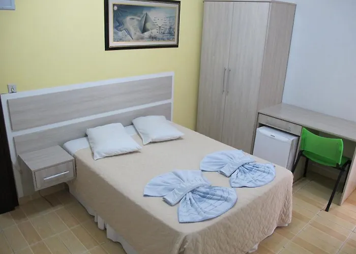 Hotel Piramide